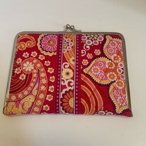 New Vera Bradley Raspberry Fizz photos brag book kisslock